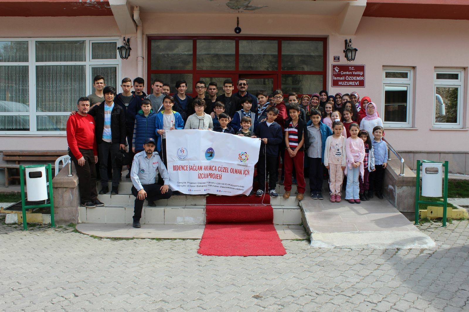 /Haber-Detay/Sergenc-Izcileri-Huzurevi-Ziyareti